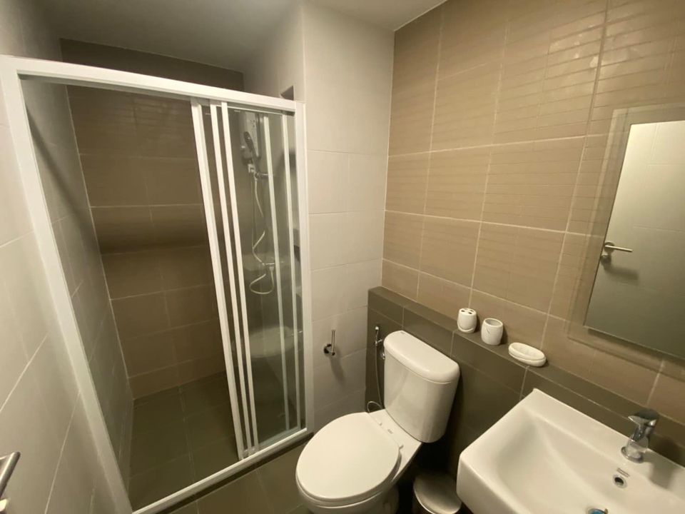 ดีคอนโด ไฮด์อเวย์-รังสิต [D condo hideaway-rangsit]