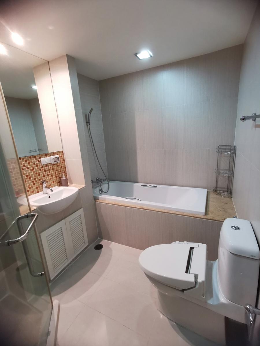 ดิ แอลโคฟ 49 [The Alcove Sukhumvit 49]
