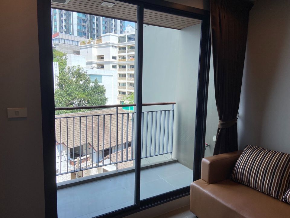 มิราจ สุขุมวิท 27 [Mirage Sukhumvit 27]