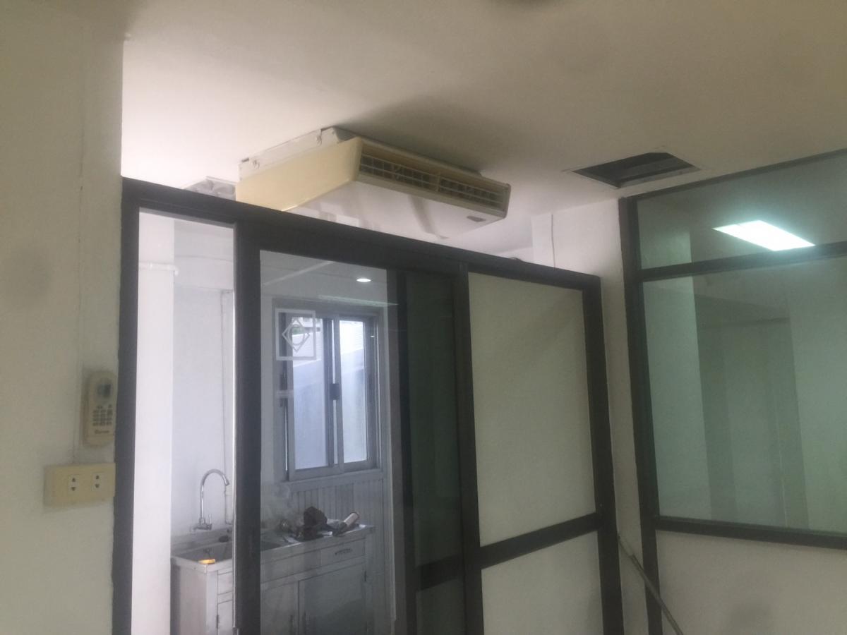 Sailom Condominium