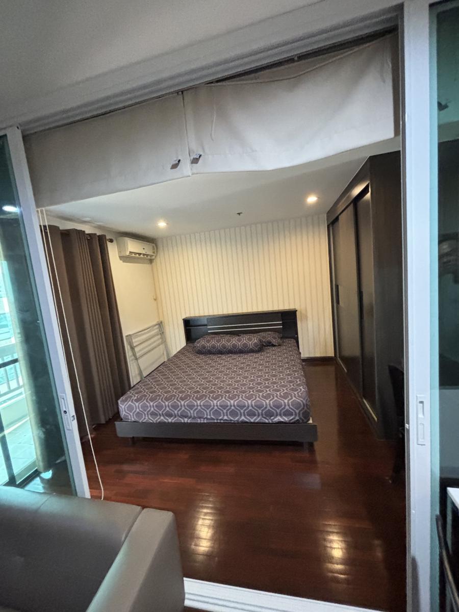 บ้าน พหลโยธิน เพลส [Baan Phaholyothin Place]