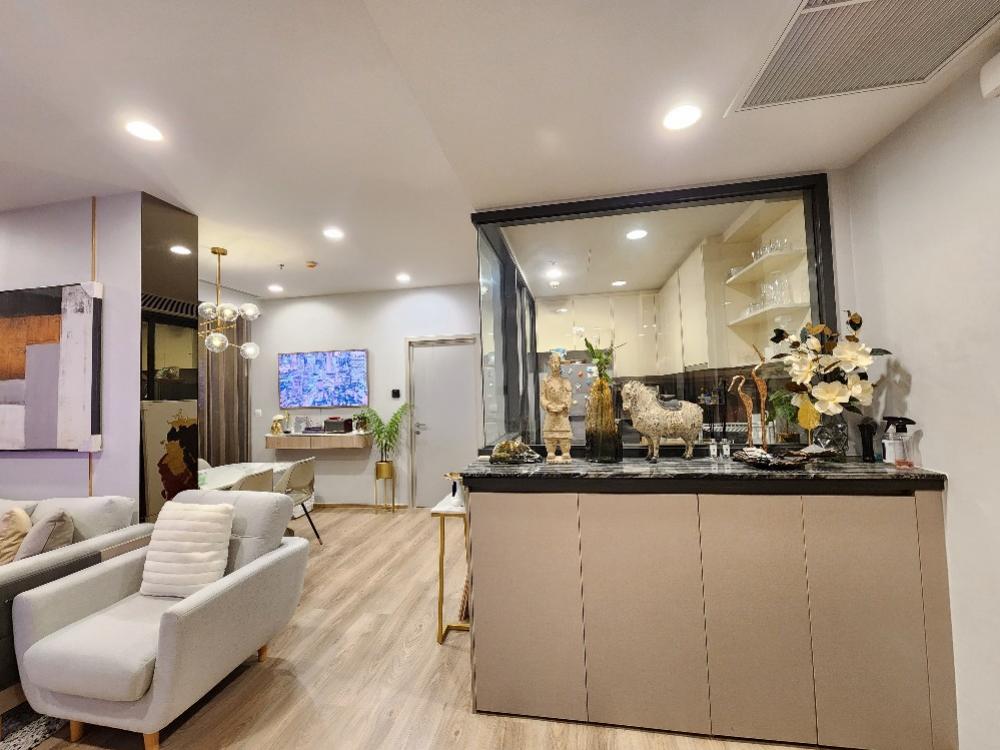 โอกะ เฮ้าส์ สุขุมวิท 36 [Oka Haus Sukhumvit 36]