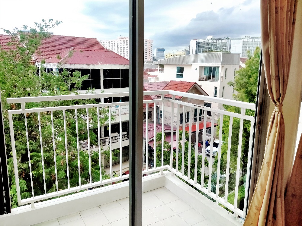 เอสแอนด์เอส สุขุมวิท [S&S Sukhumvit]