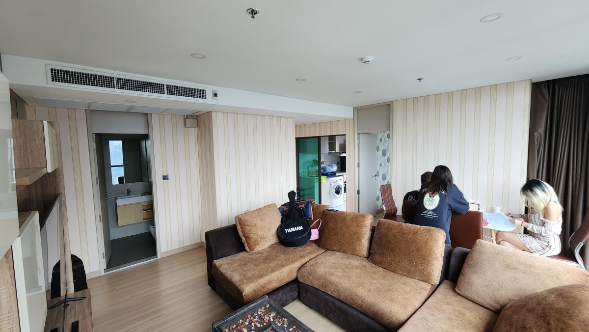 ลุมพินี สวีท เพชรบุรี-มักกะสัน [Lumpini Suite Phetchaburi-Makkasan]