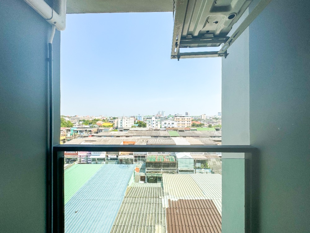 เดอะคิวบ์ ลอฟท์ ลาดพร้าว 107 [The Cube Loft Ladprao 107]