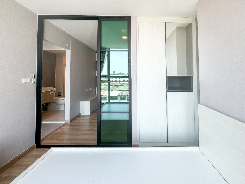 เดอะคิวบ์ ลอฟท์ ลาดพร้าว 107 [The Cube Loft Ladprao 107]
