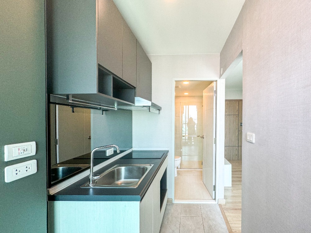 เดอะคิวบ์ ลอฟท์ ลาดพร้าว 107 [The Cube Loft Ladprao 107]