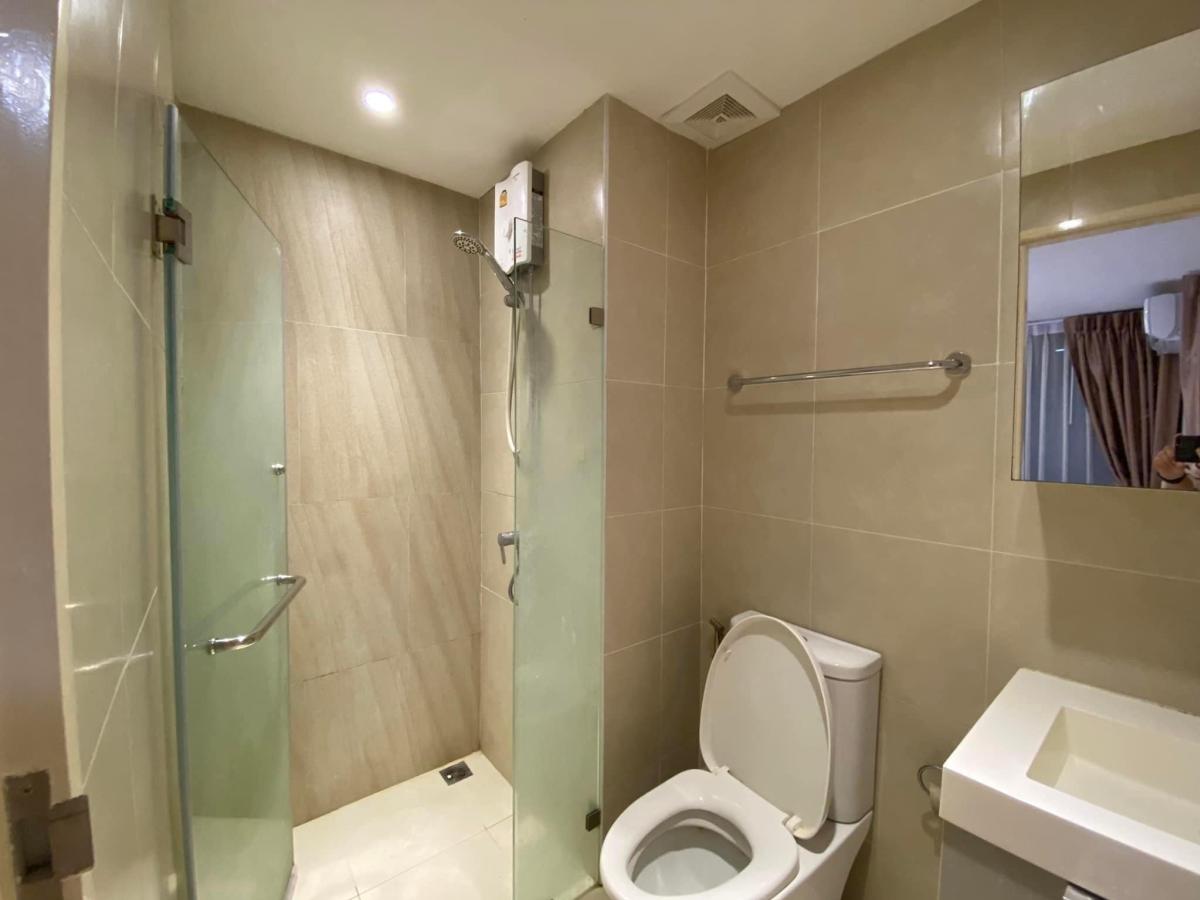 โมเดิร์น คอนโด จรัญ 79 [Modern Condo Charan 79]