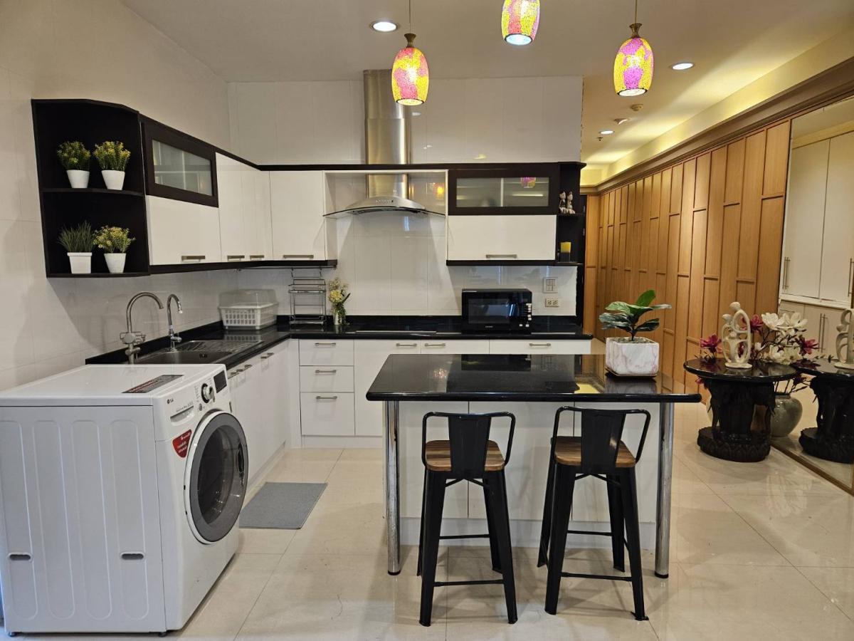 บ้านกลางกรุง สยาม – ปทุมวัน [Baan Klang Krung Siam-Pathumwan]