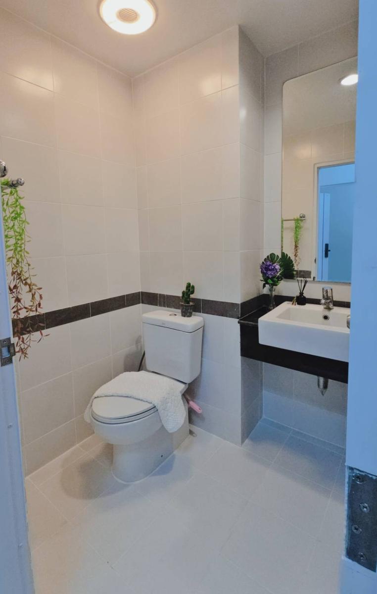 เอ สเปซ สุขุมวิท 77 [A Space Sukhumvit 77]