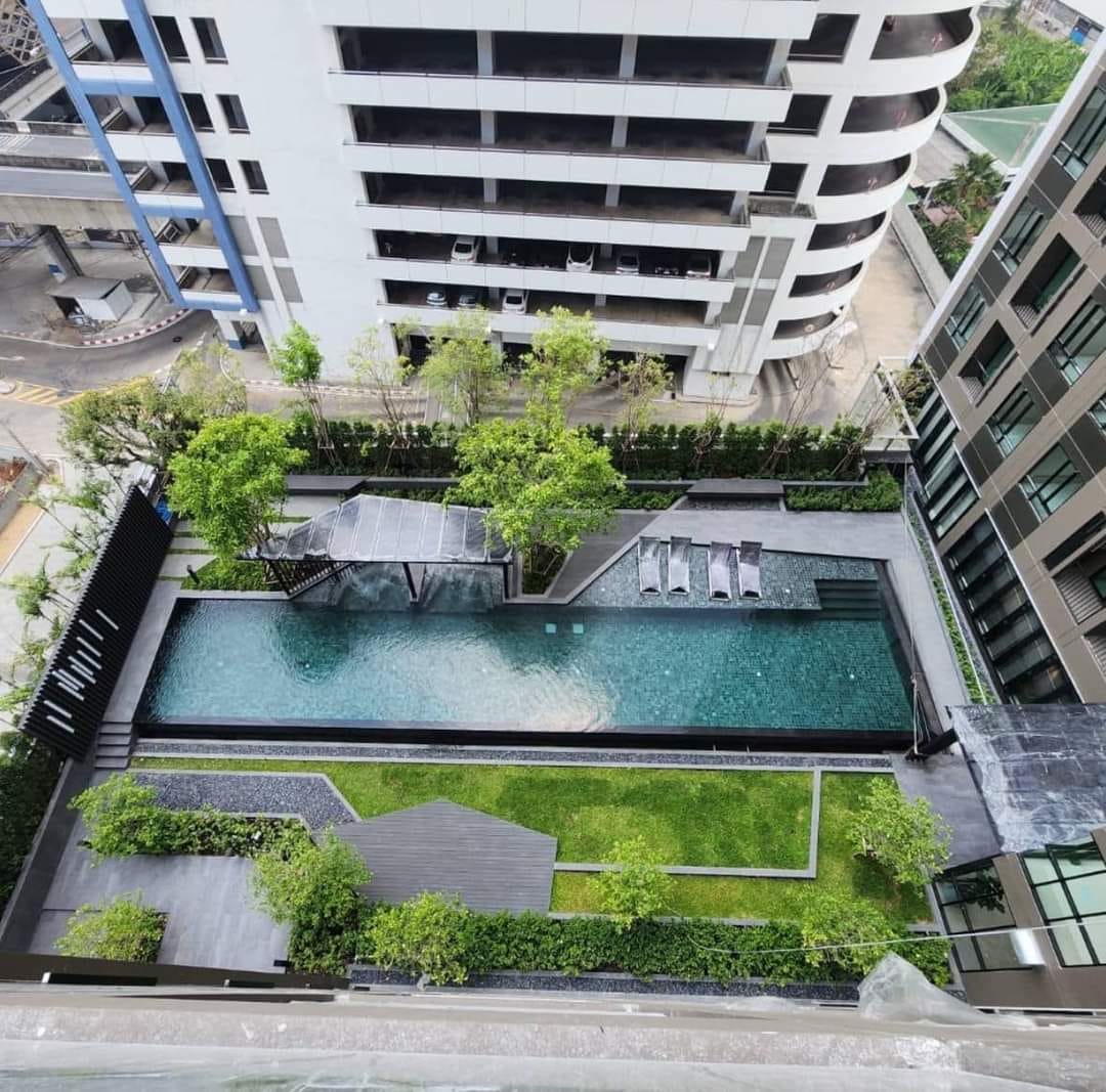นิว โนเบิล รัชดา-ลาดพร้าว [Nue Noble Ratchada-Lat Phrao]