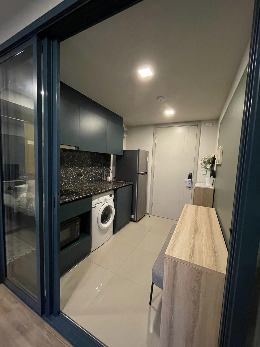 เดอะ เบส สุขุมวิท 50 [THE BASE Sukhumvit 50]