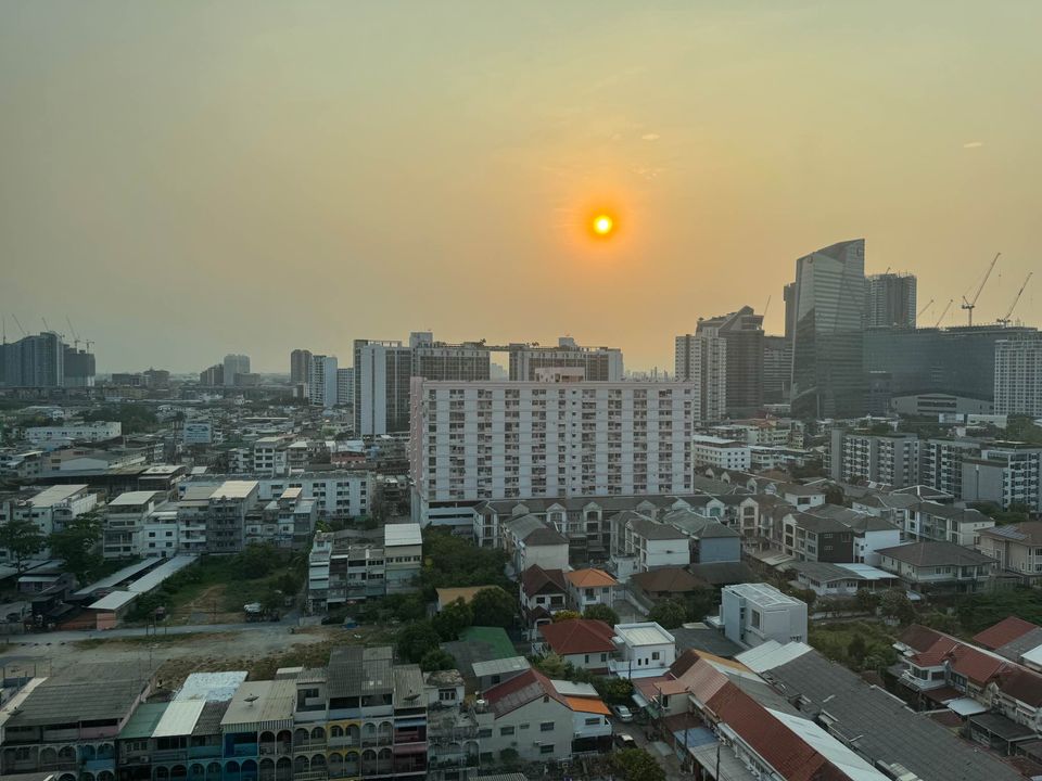 เอลลิโอ เดล เนสท์ อุดมสุข [Elio Del Nest Udomsuk]