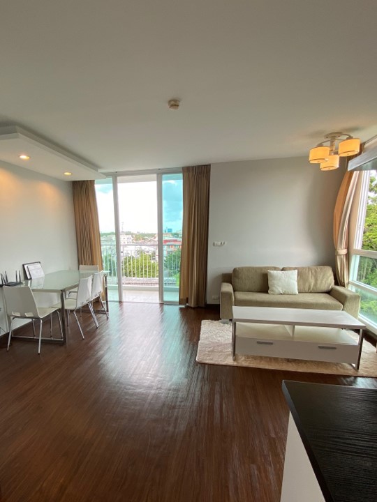 เดอะ ไลต์ สวนหลวง คอนโดมิเนียม [The Light Suanluang Condominium]