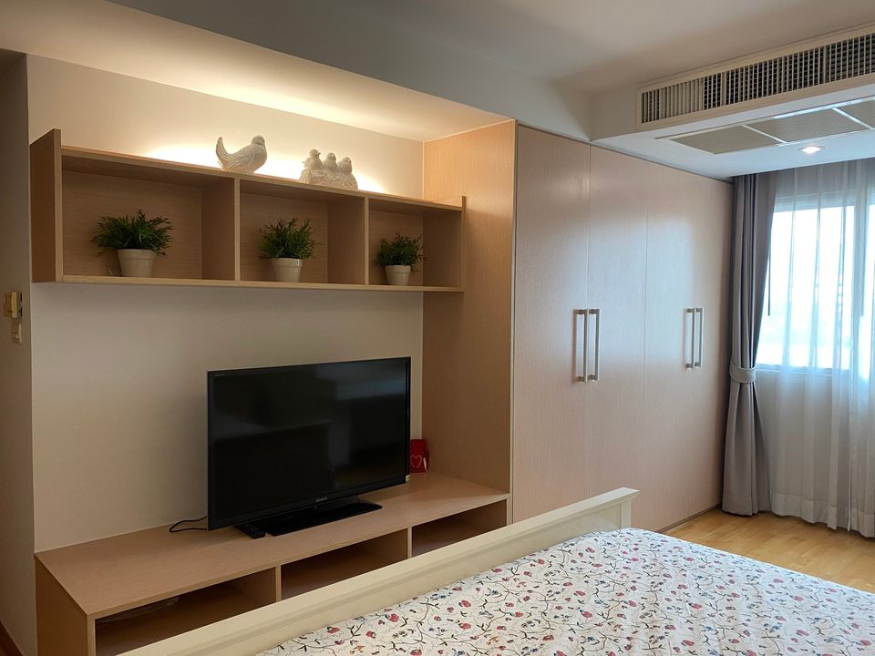 เรสซิเดนซ์ 52 [Residence 52]