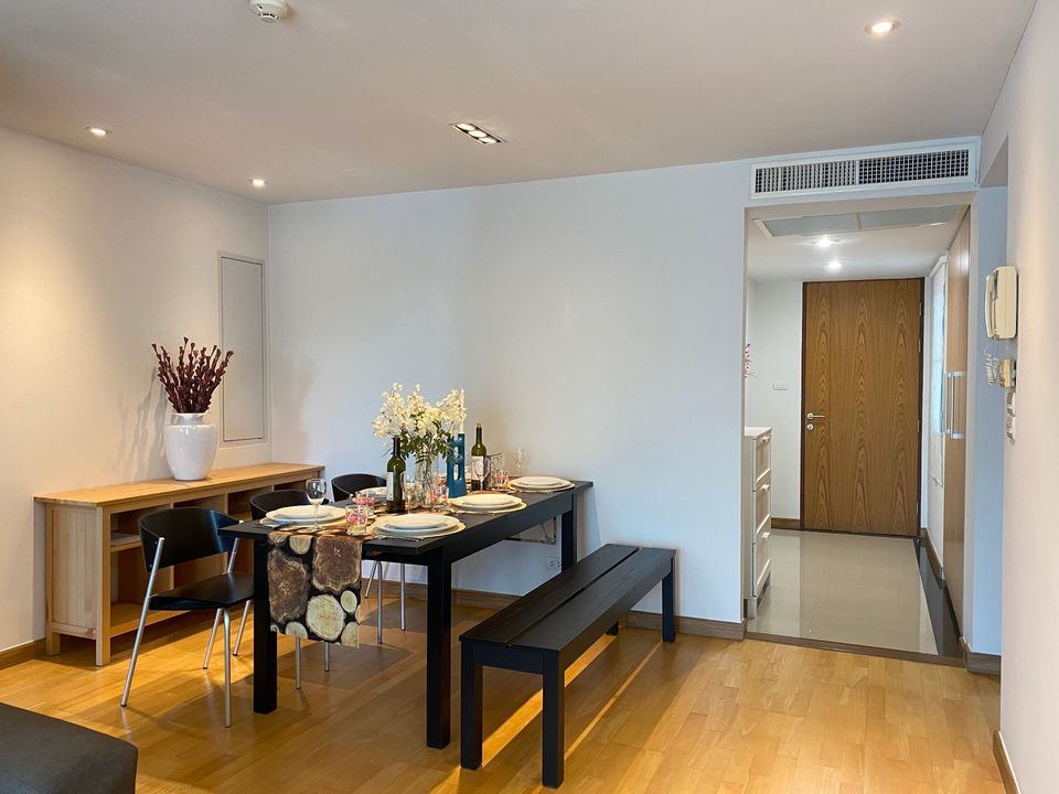 เรสซิเดนซ์ 52 [Residence 52]