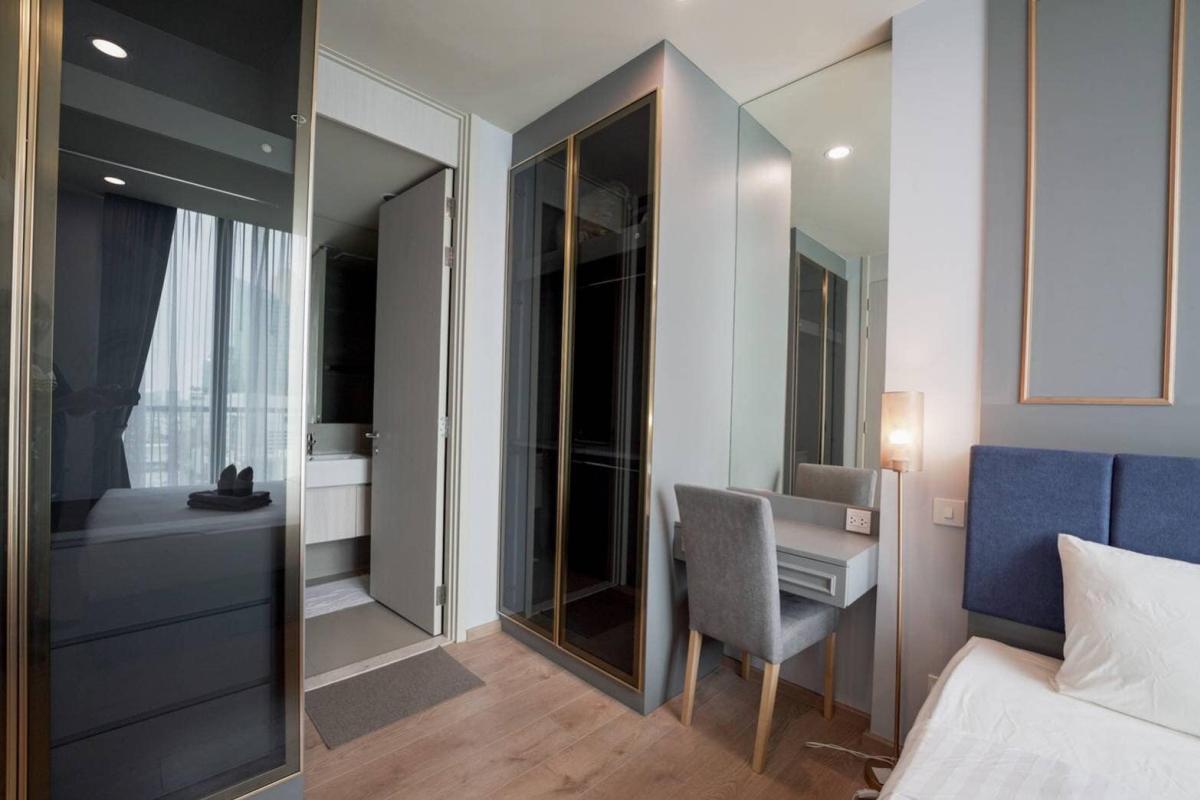 โนเบิล รีโคล สุขุมวิท 19 [Noble Recole Sukhumvit 19]