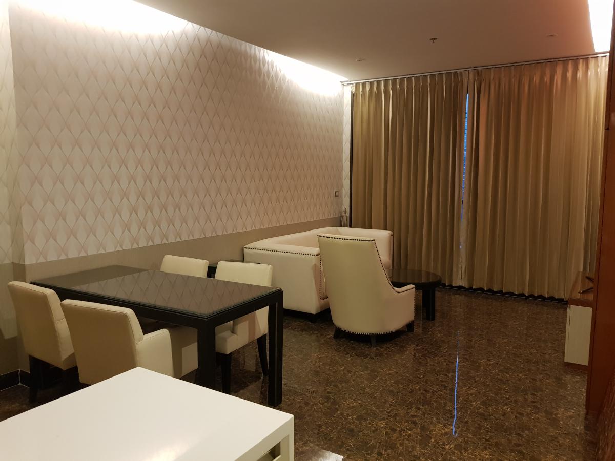 ดิ แอดเดรส สุขุมวิท 28 [The Address Sukhumvit 28]