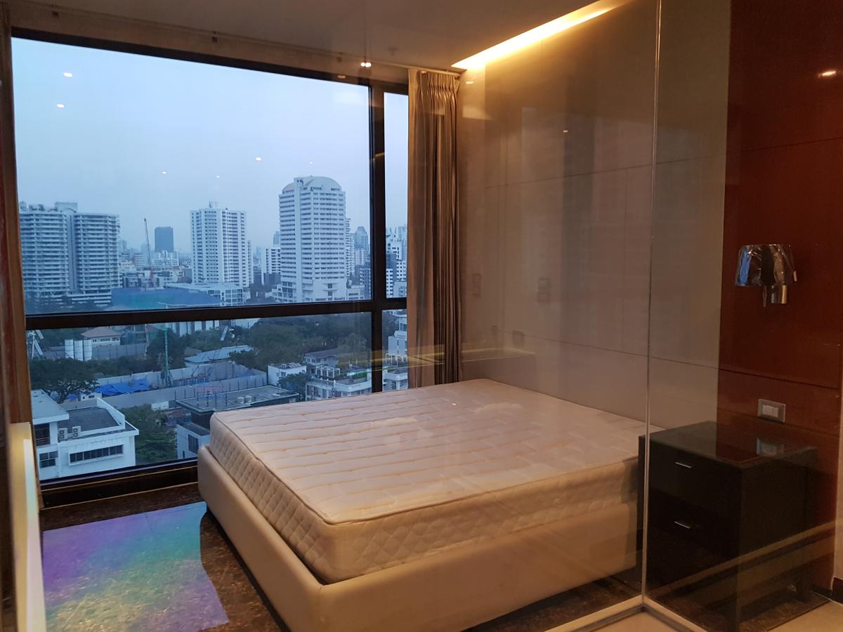 ดิ แอดเดรส สุขุมวิท 28 [The Address Sukhumvit 28]