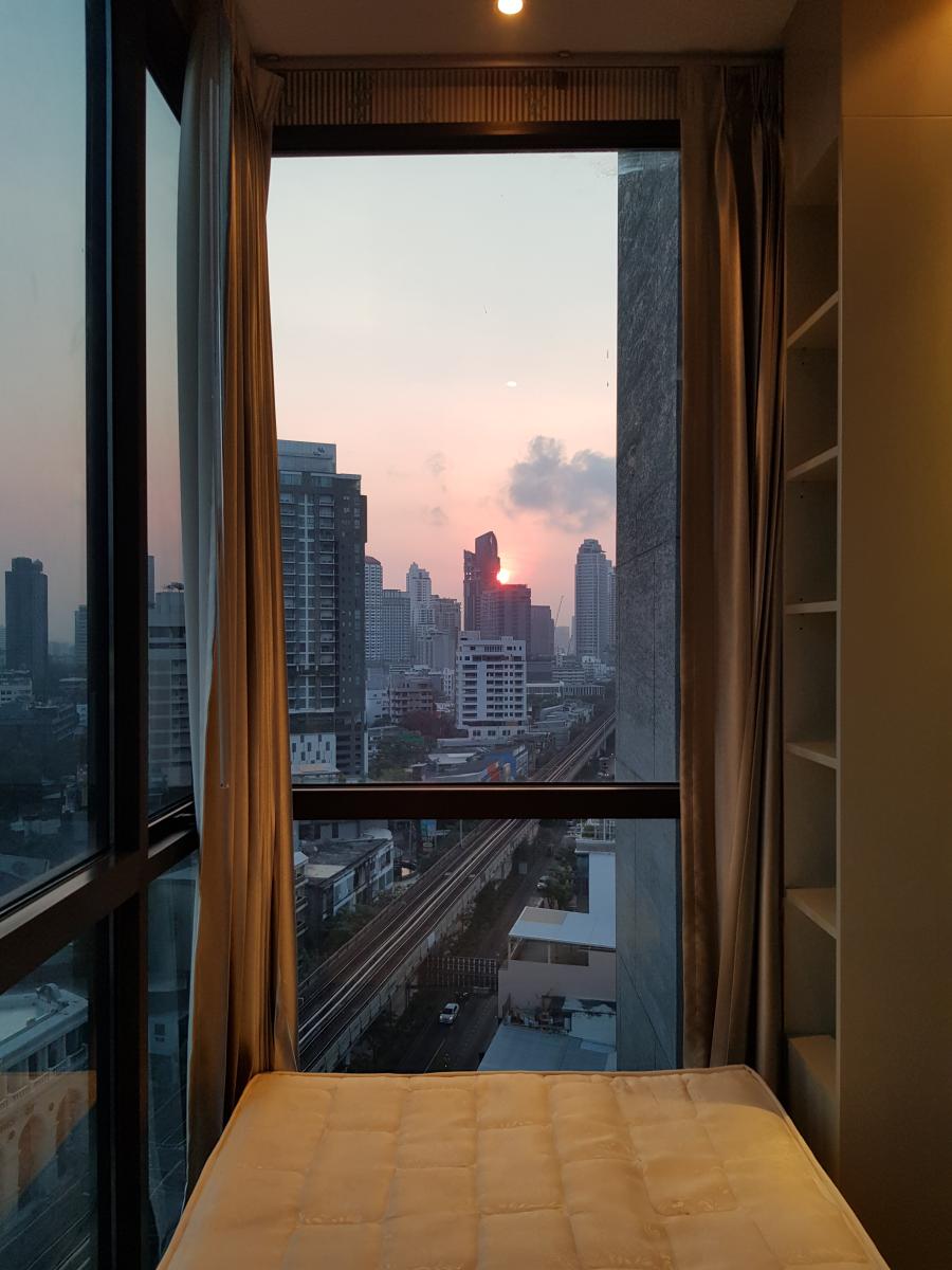 ดิ แอดเดรส สุขุมวิท 28 [The Address Sukhumvit 28]