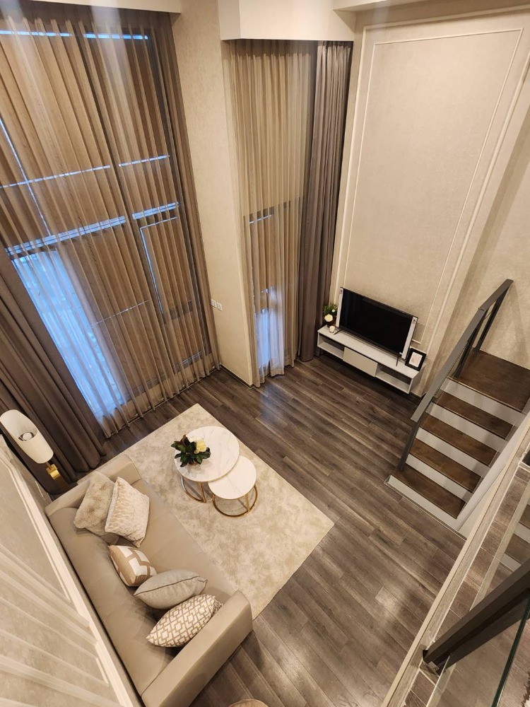 ไนท์บริดจ์ สเปซ พระราม 9 [KnightsBridge Space Rama 9]