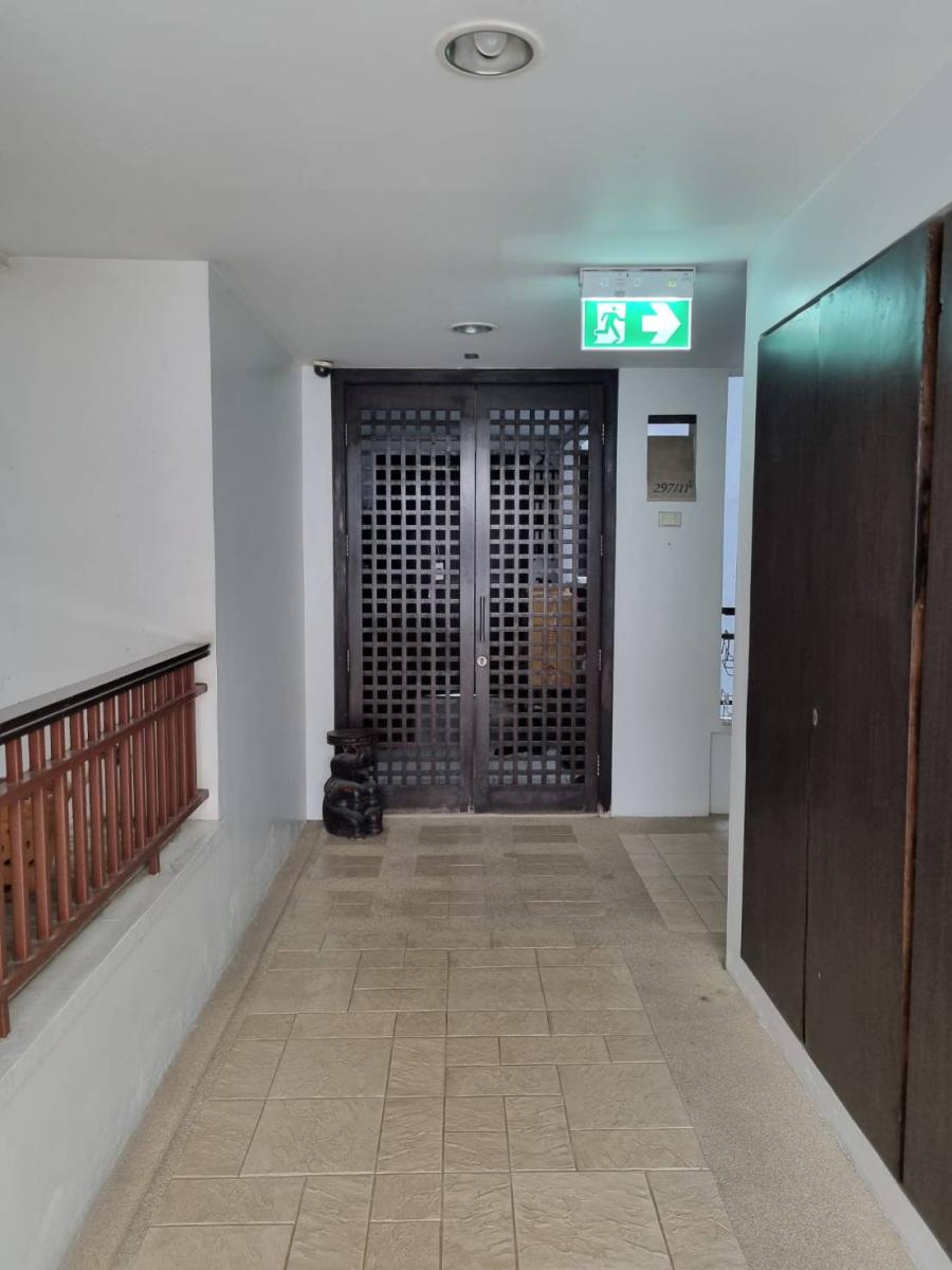เดอะ ลาไนน์ สาทร [The Lanai Sathorn]