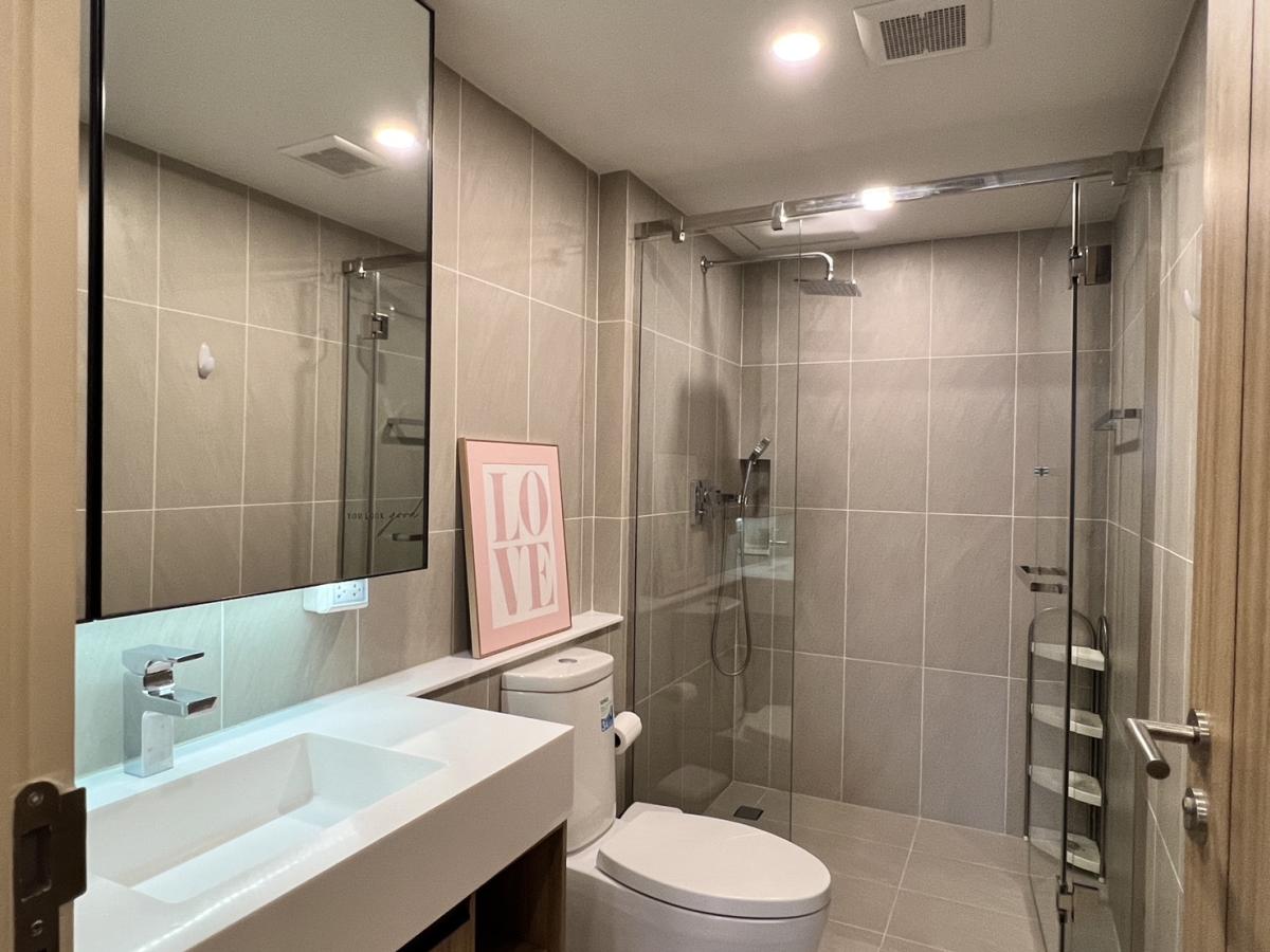 ณ วรา เรสซิเดนซ์ [Na Vara Residence]