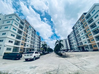 แพลทินั่ม เพลส คอนโด [Platinum Place Condo]