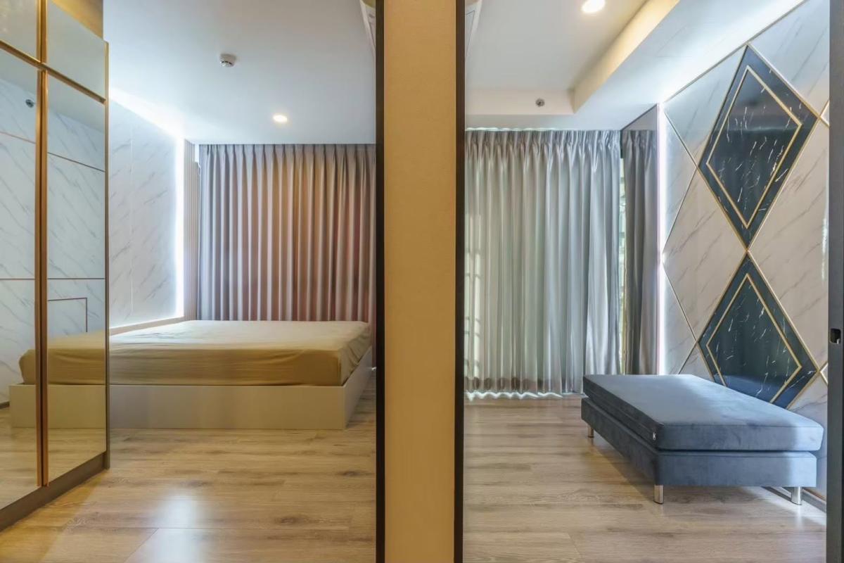 ไนท์บริดจ์ คอลลาจ สุขุมวิท 107 [KnightsBridge Collage Sukhumvit 107]